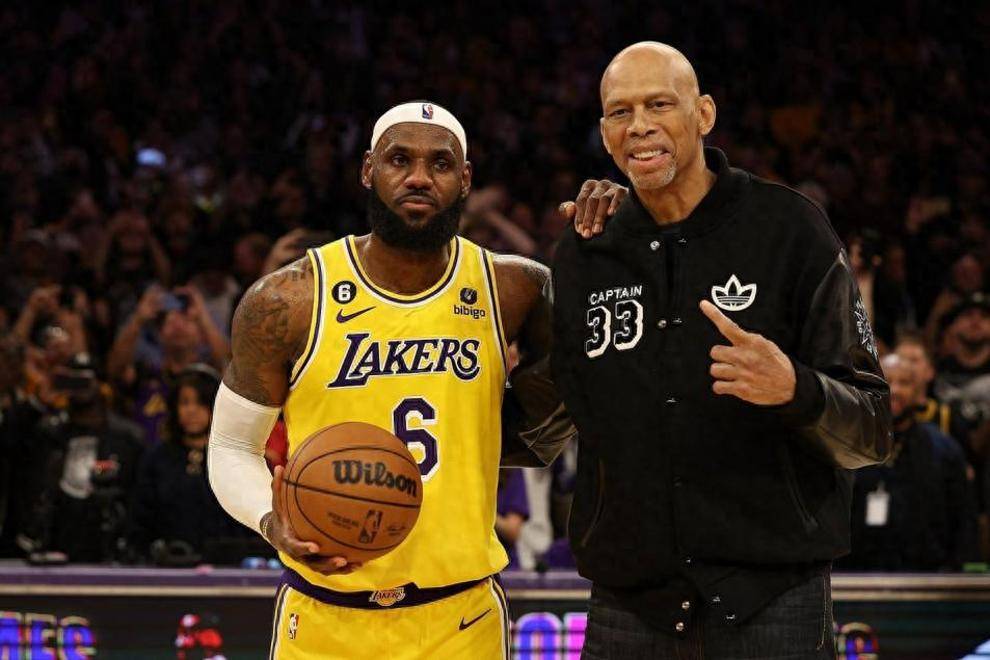 NBA明星队友交换揭开神秘面纱的简单介绍